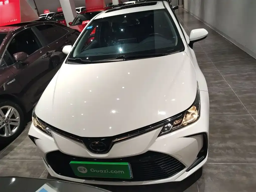 Toyota Corolla 2021 из CN, фото 3