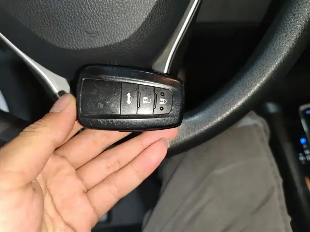 Toyota Corolla 2021 из CN, фото 9