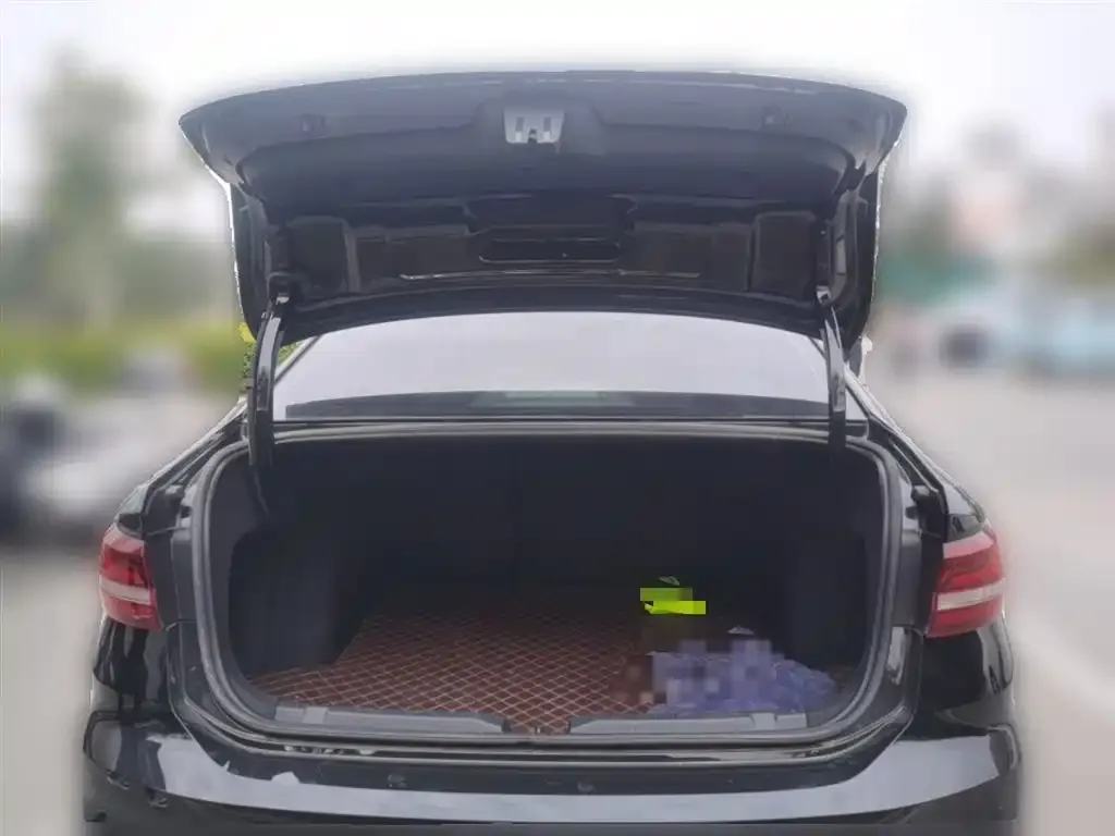 Volkswagen Lavida 2023 из CN, фото 10