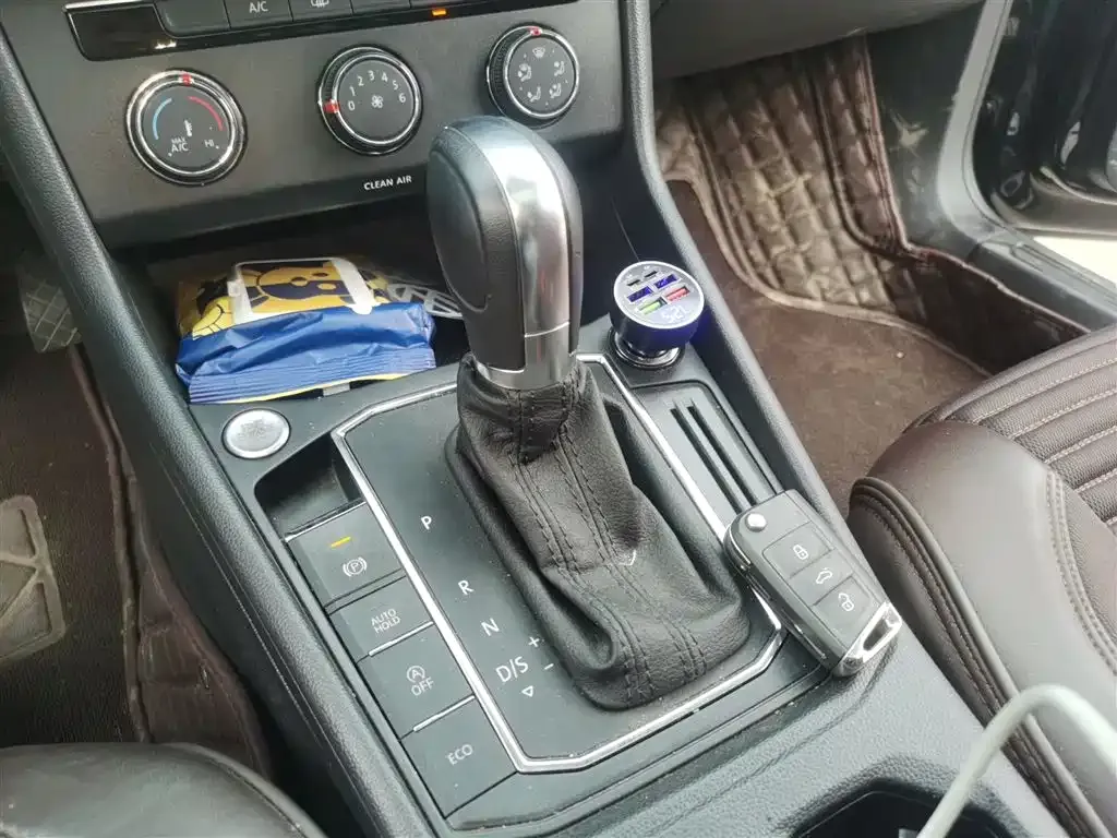 Volkswagen Lavida 2023 из CN, фото 7