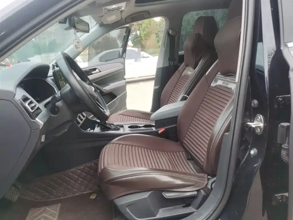 Volkswagen Lavida 2023 из CN, фото 8