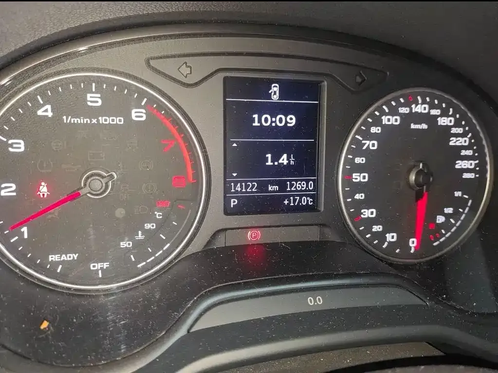 Audi Q2L 2021 из CN, фото 5