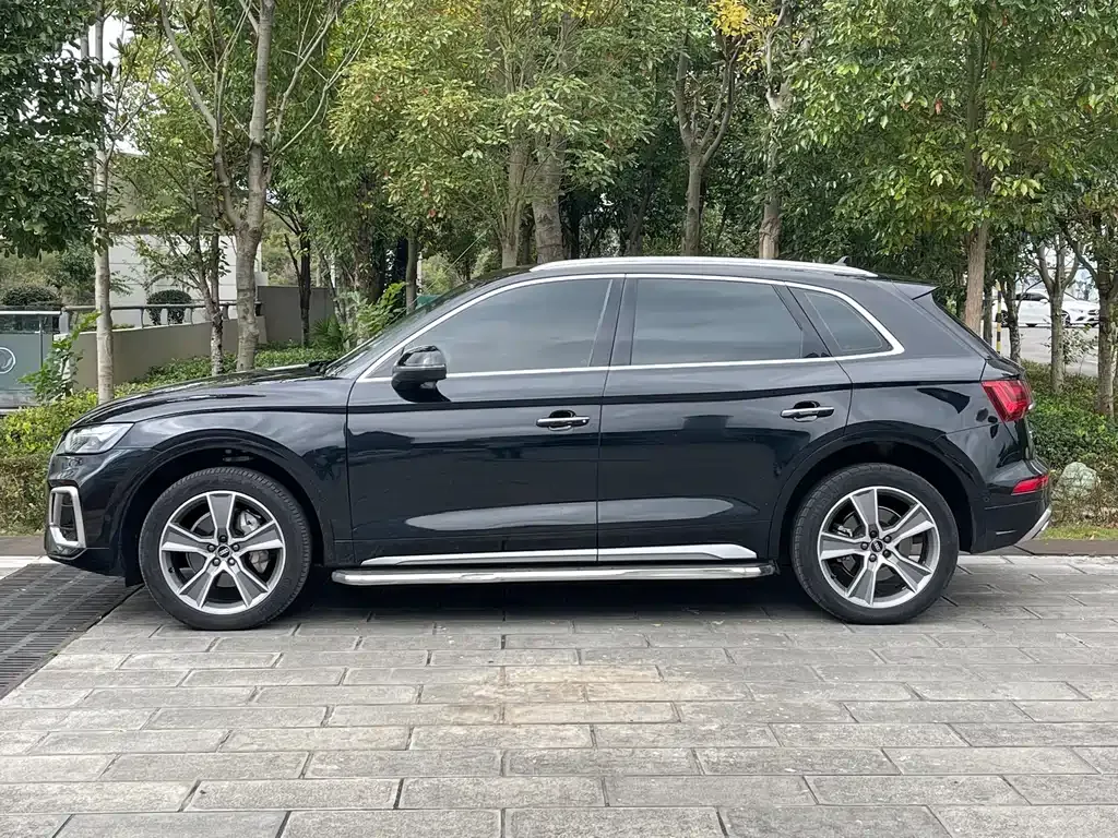 Audi Q5L 2022 из CN, фото 7