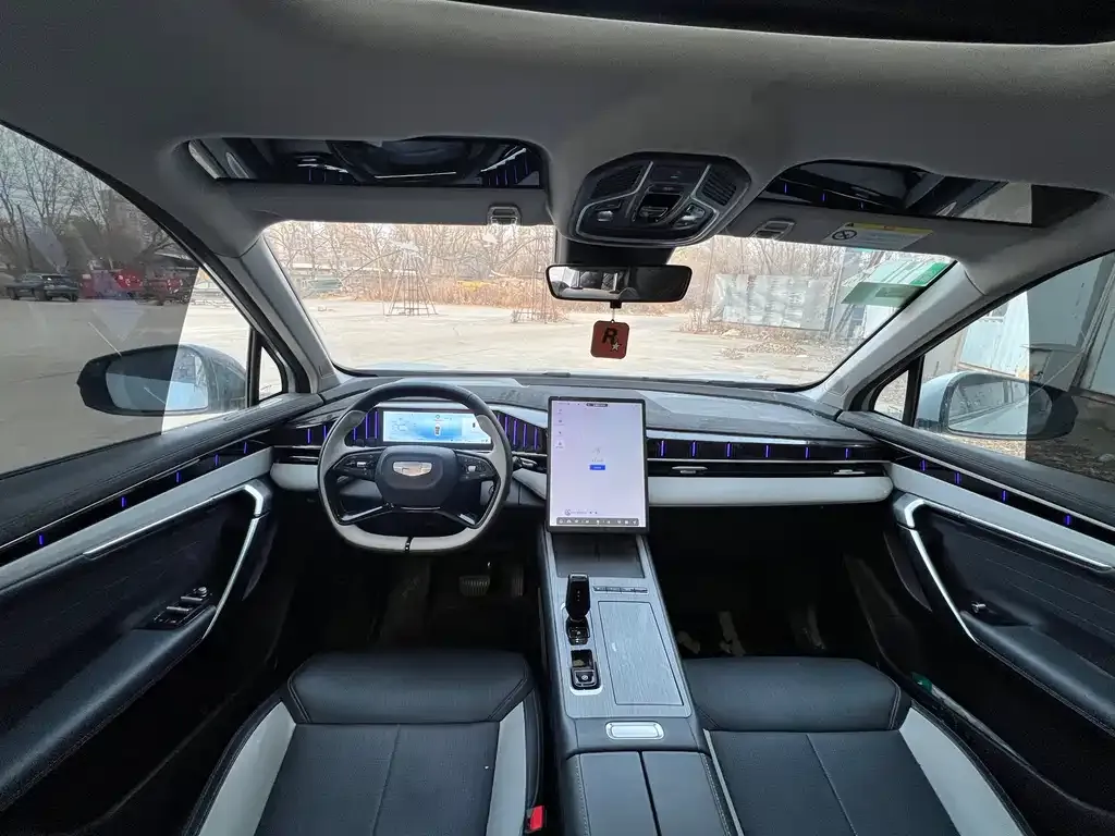 Geely Boyue L 2024 из CN, фото 9