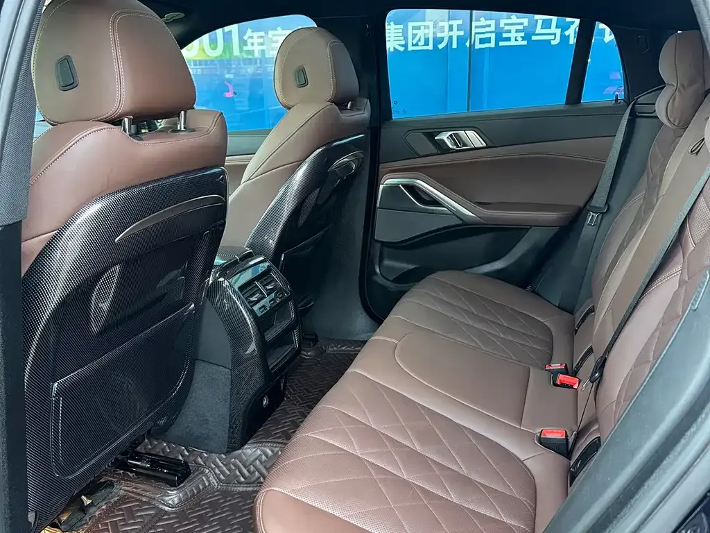 BMW X6 2023 из CN, фото 5