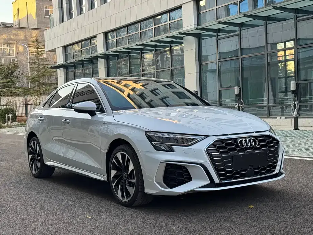 Audi A3 — фото 3