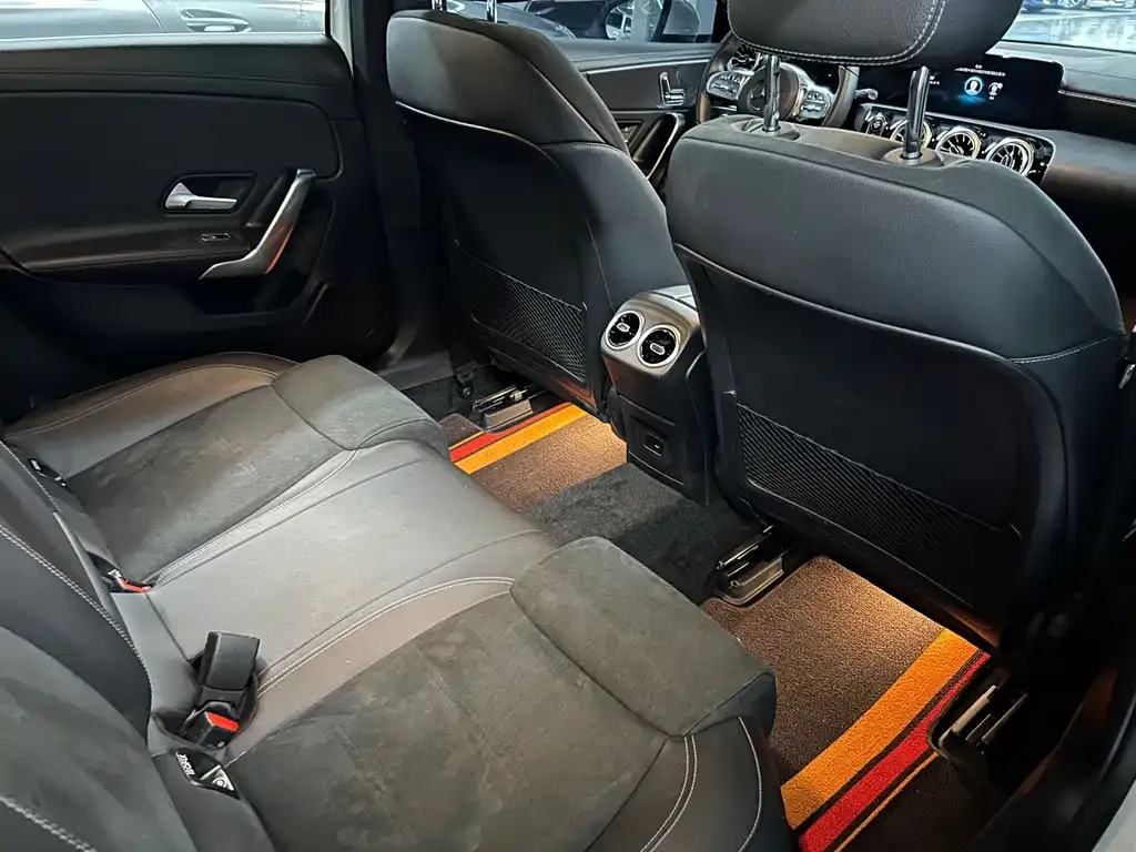 Mercedes-Benz A-Class 2022 из CN, фото 10