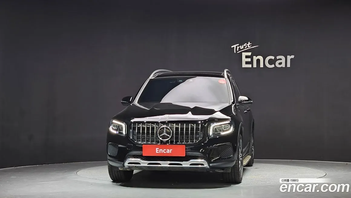 Mercedes-Benz GLB-Class — фото 3