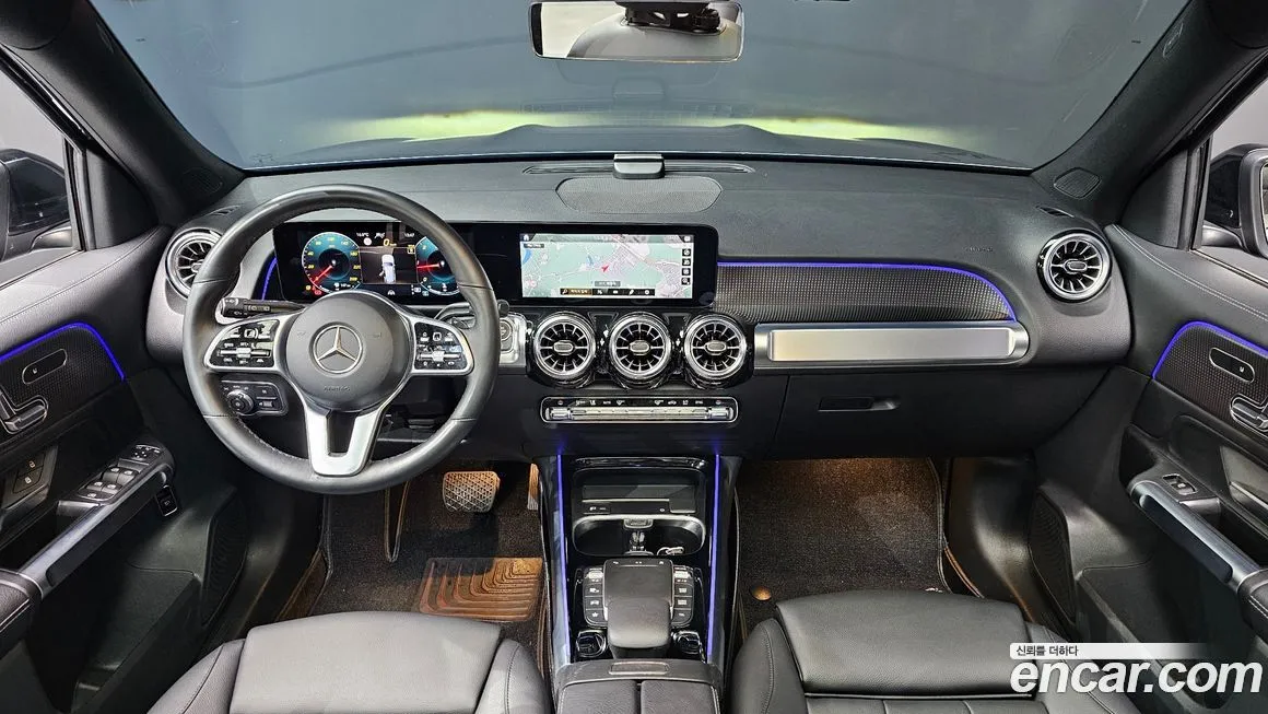 Mercedes-Benz GLB-Class — фото 7