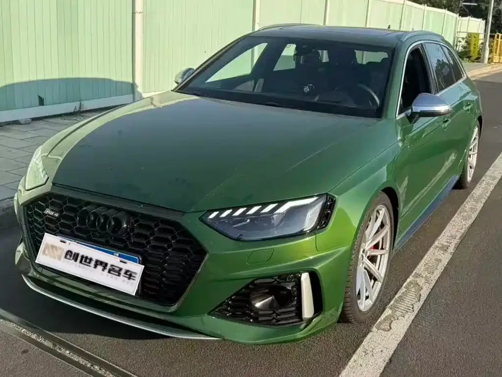 Audi RS 4 2021 из CN, фото 1