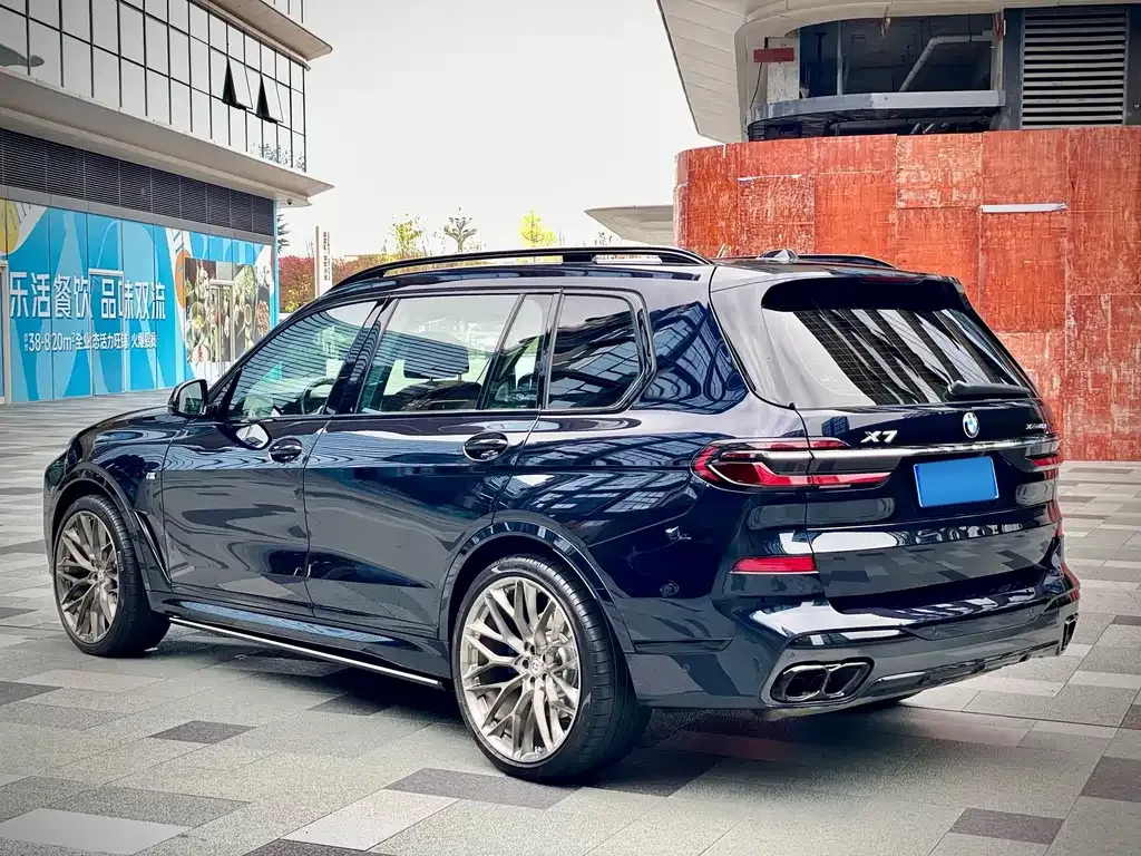 BMW X7 2023 из CN, фото 8