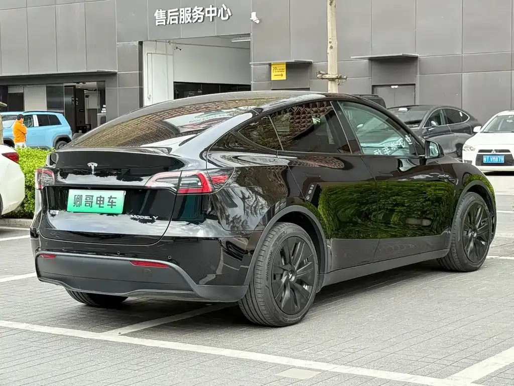 Tesla Model Y 2022 из CN, фото 4