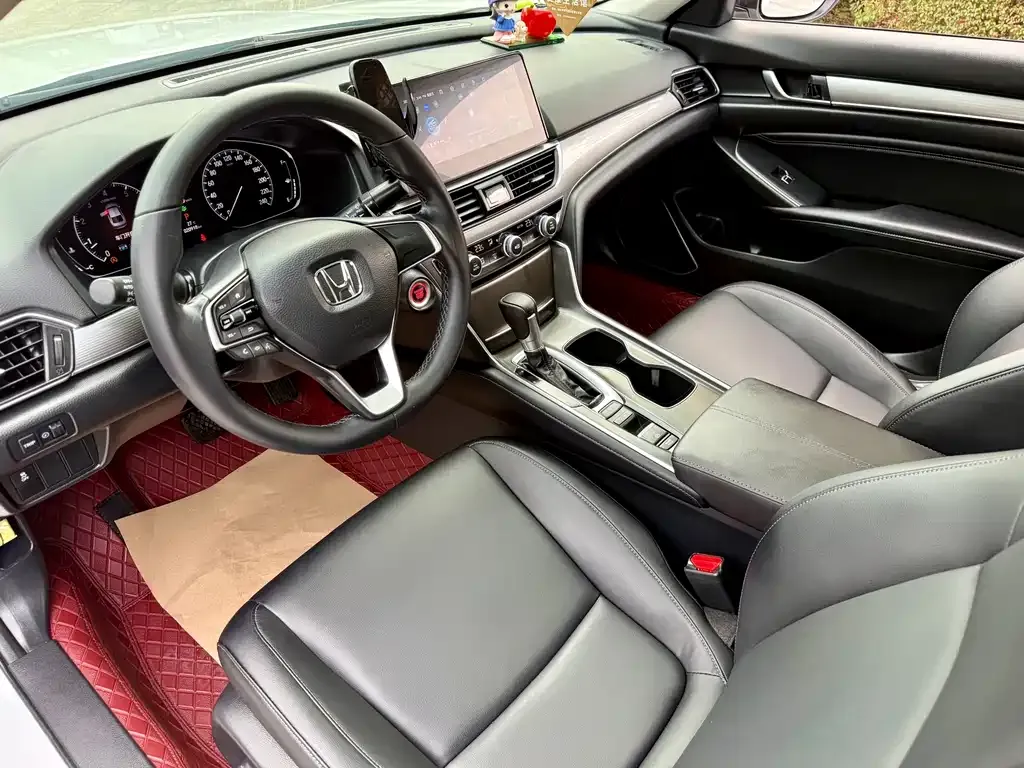 Honda Accord 2023 из CN, фото 10