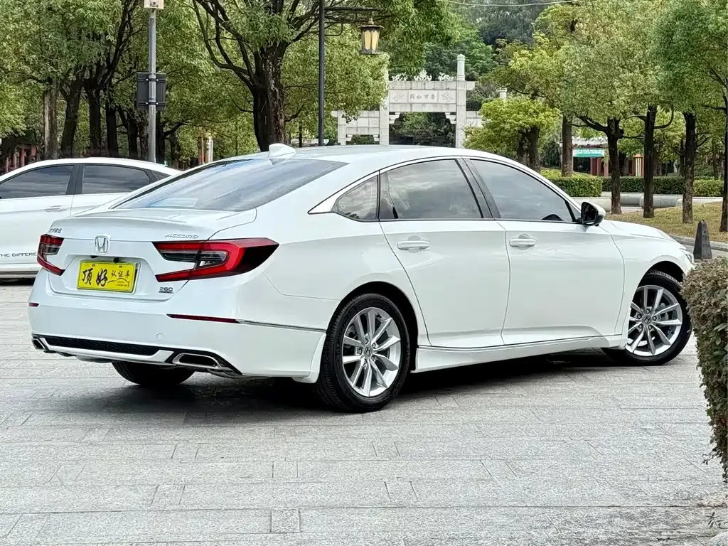 Honda Accord 2023 из CN, фото 7