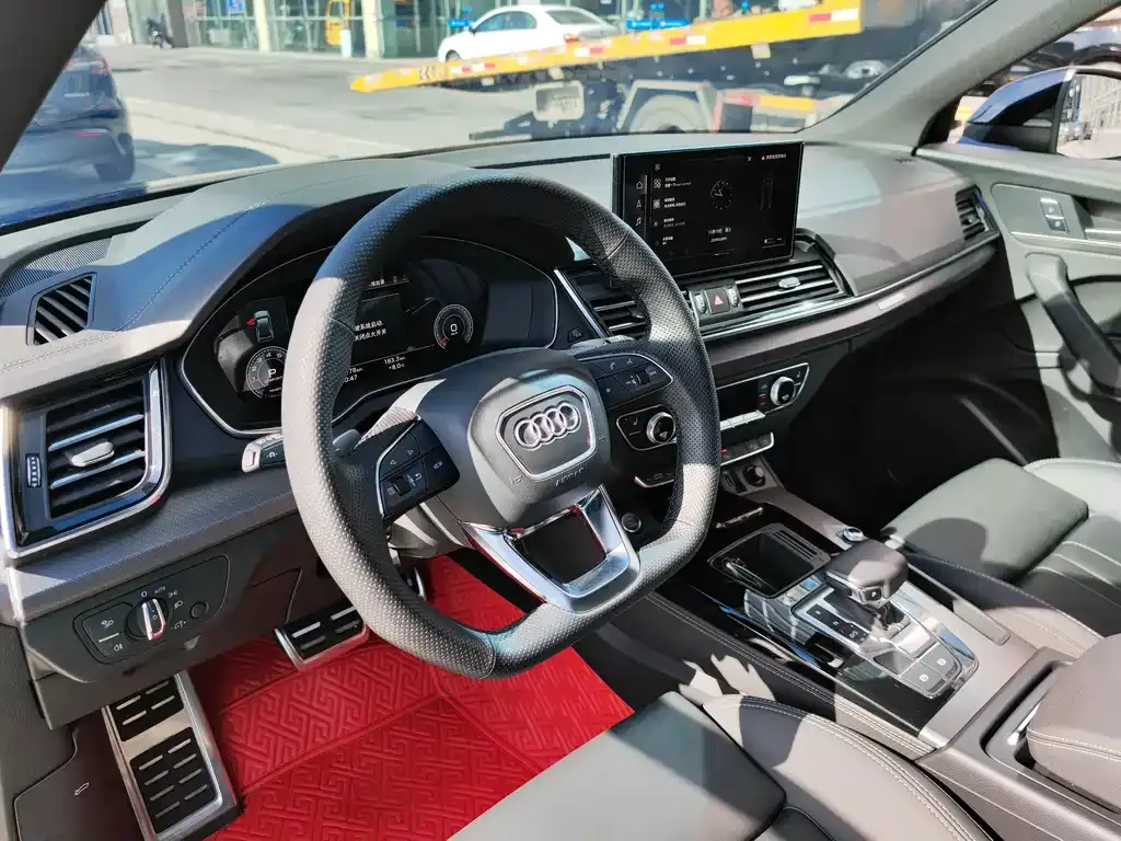 Audi Q5L 2023 из CN, фото 5