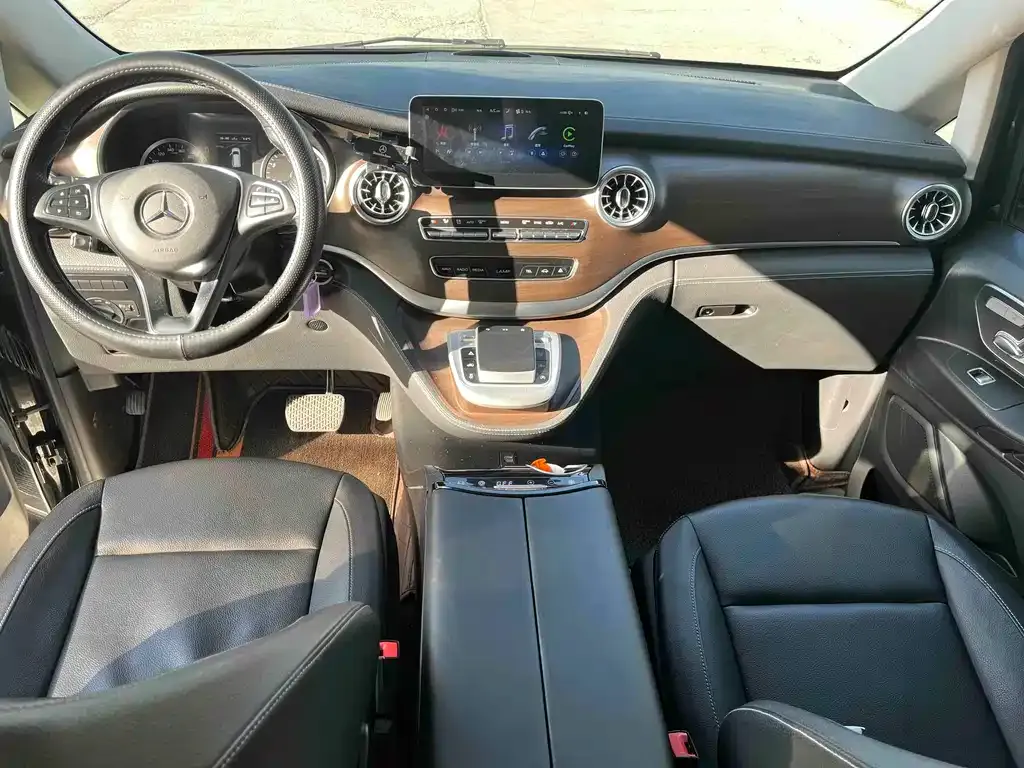 Mercedes-Benz Vito 2023 из CN, фото 10