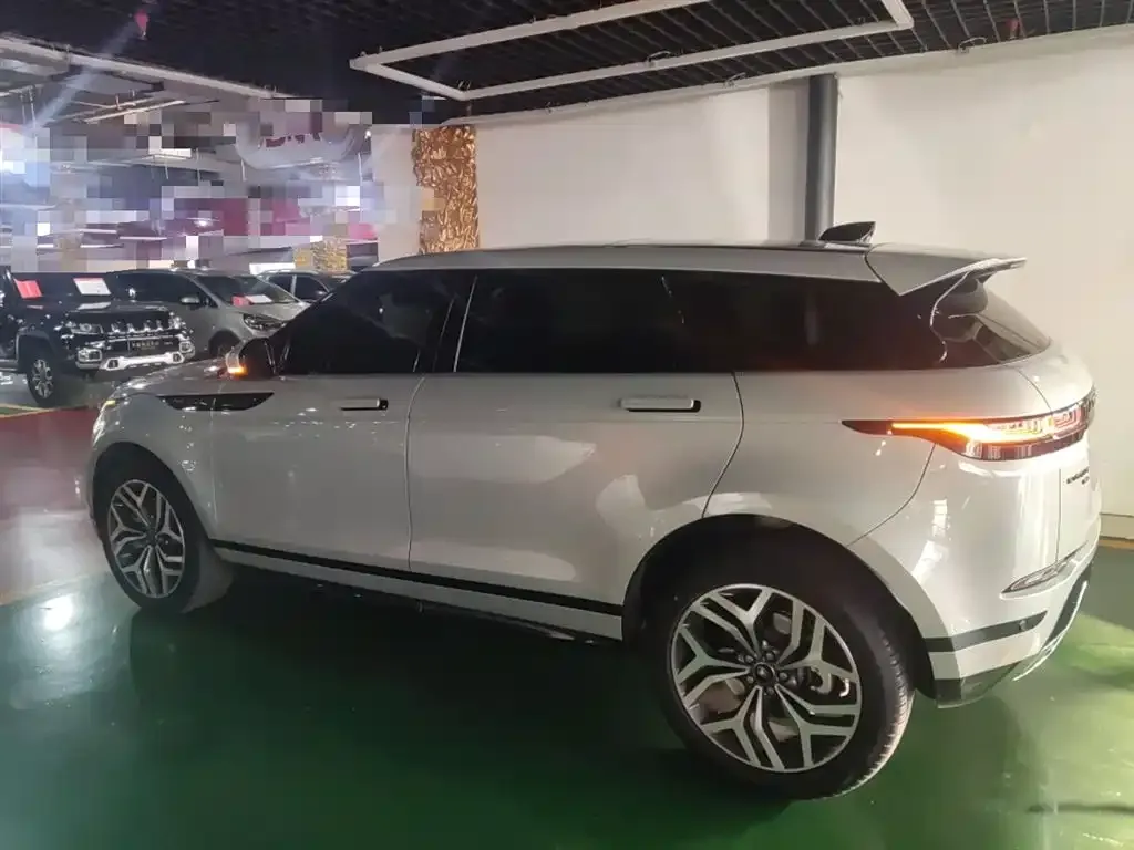 Land Rover Evoque 2024 из CN, фото 5