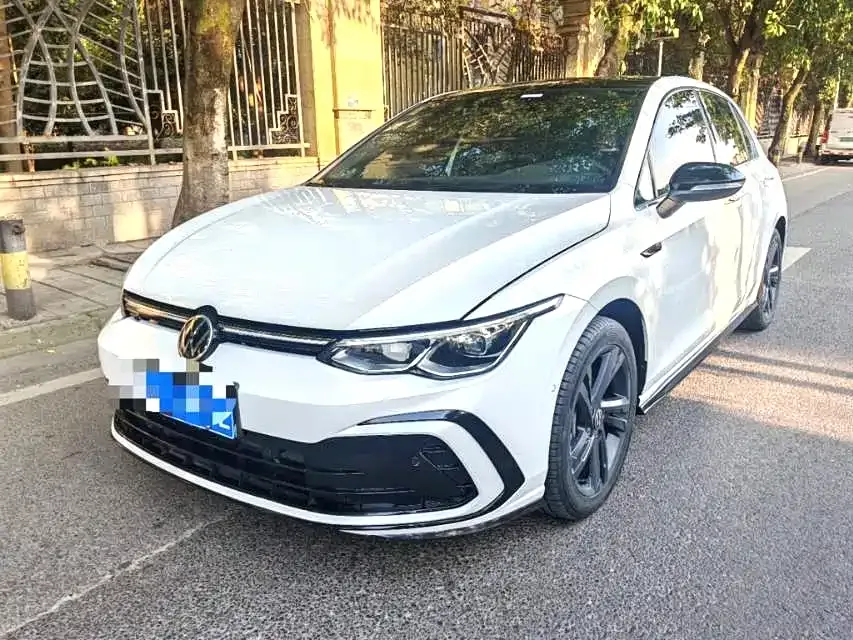 Volkswagen Golf 2022 из CN, фото 1
