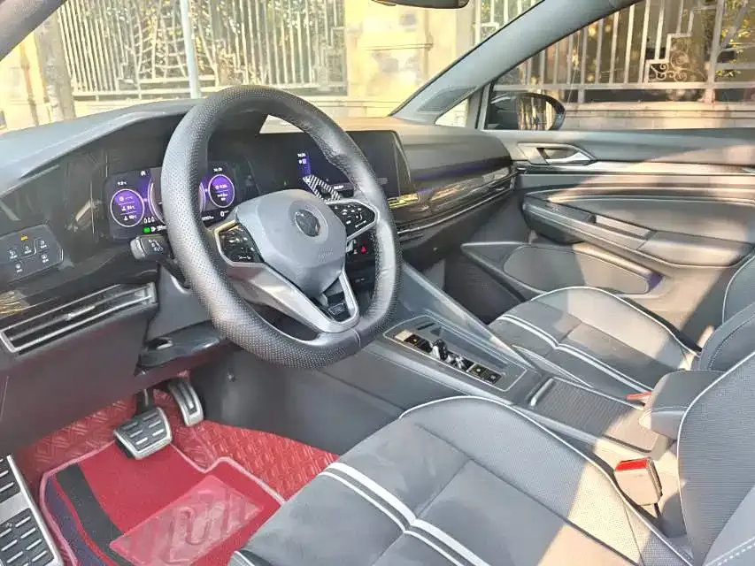 Volkswagen Golf 2022 из CN, фото 8