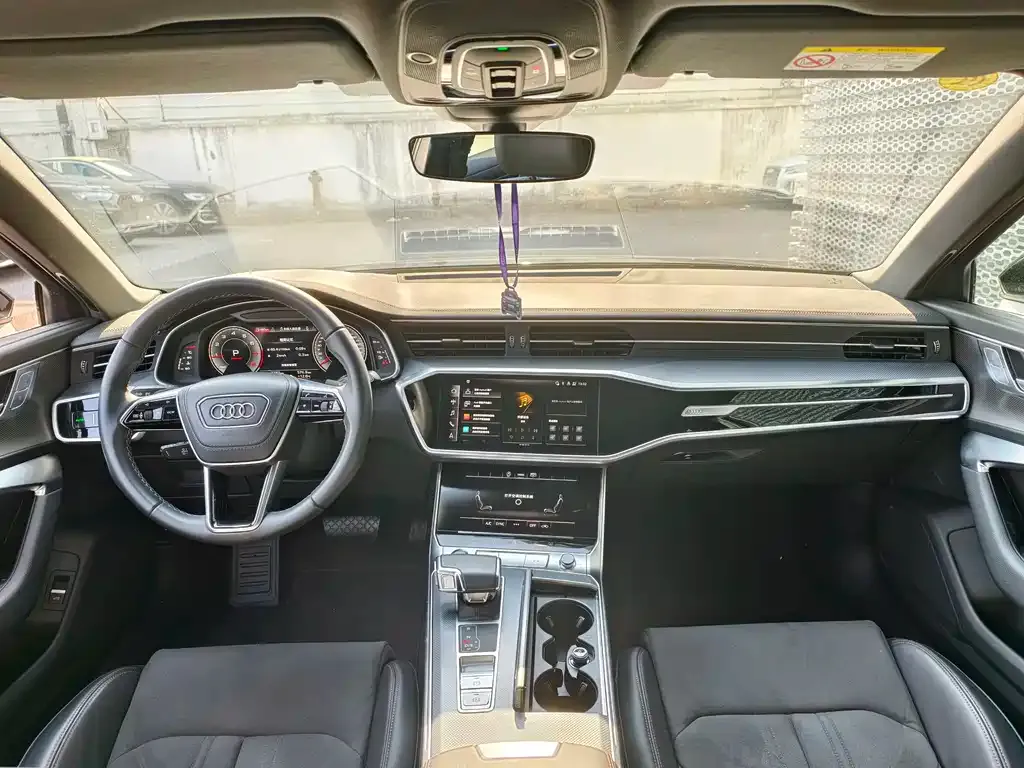 Audi A6L 2024 из CN, фото 8