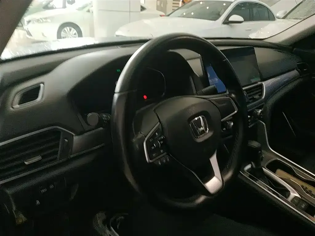 Honda Accord 2022 из CN, фото 10