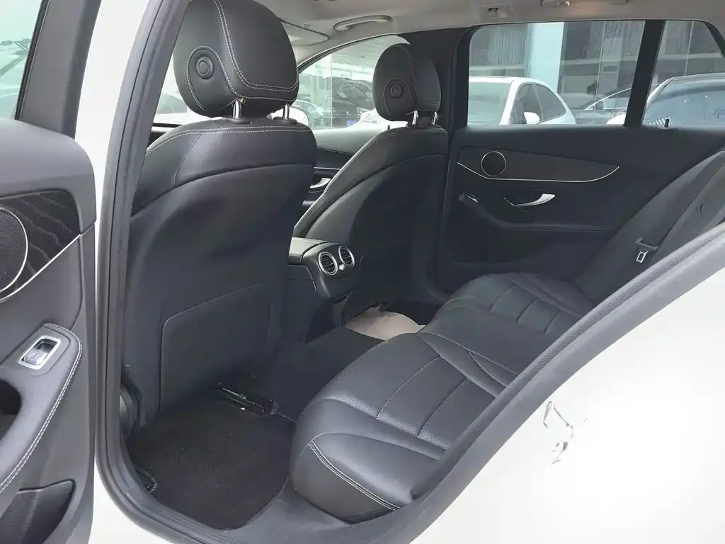 Mercedes-Benz C-Class (Import) — фото 10