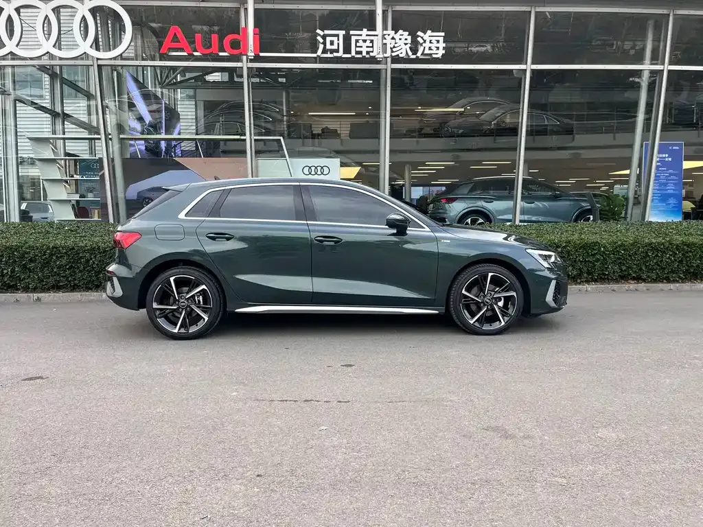 Audi A3 — фото 2