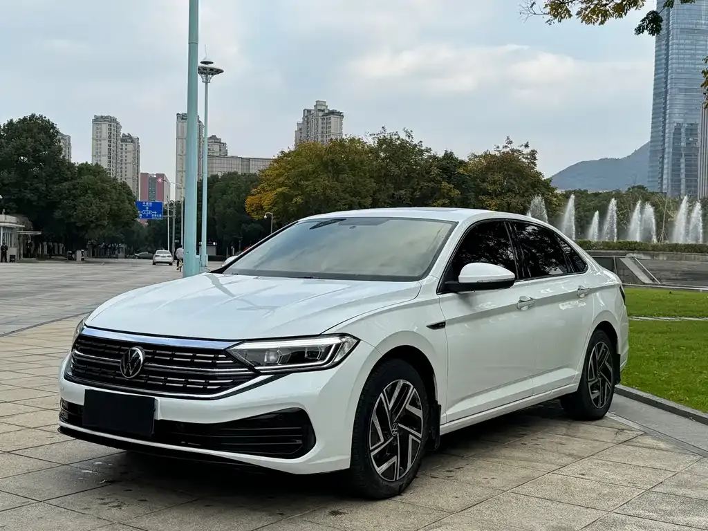 Volkswagen Sagitar 2023 из CN, фото 1