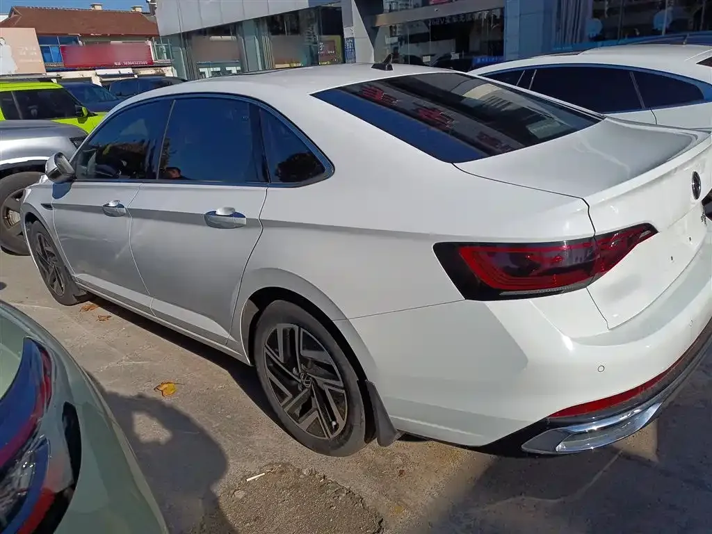 Volkswagen Sagitar 2023 из CN, фото 5