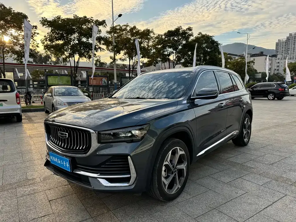 Geely Xingyue L — фото 1