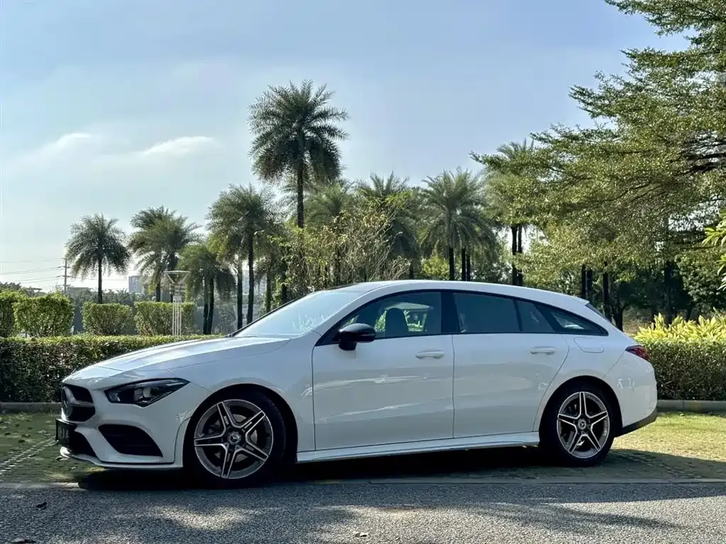 Mercedes-Benz CLA (Import) — фото 1