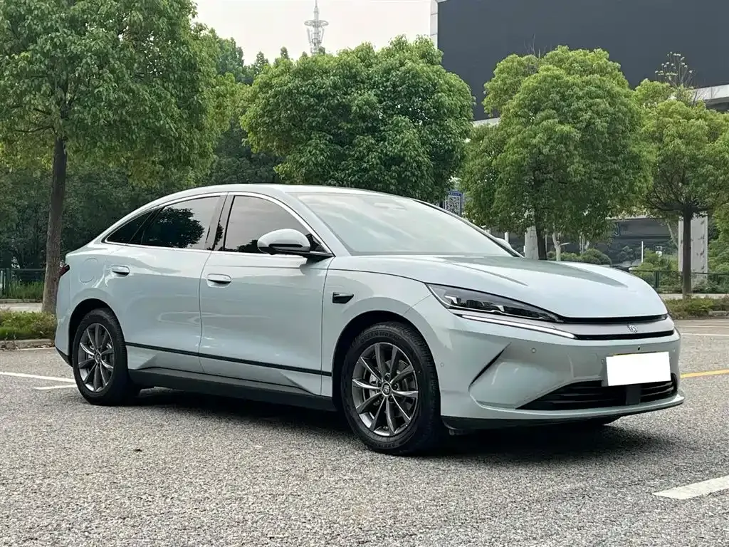 BYD Qin L 2025 из CN, фото 3