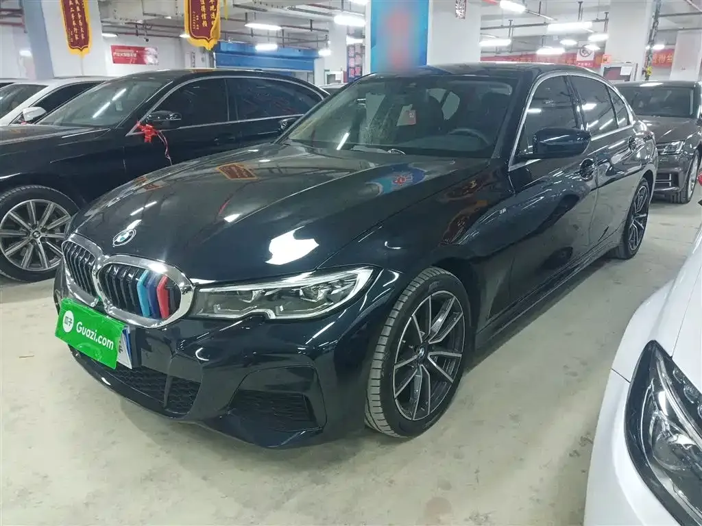 BMW 3 Series 2021 из CN, фото 1