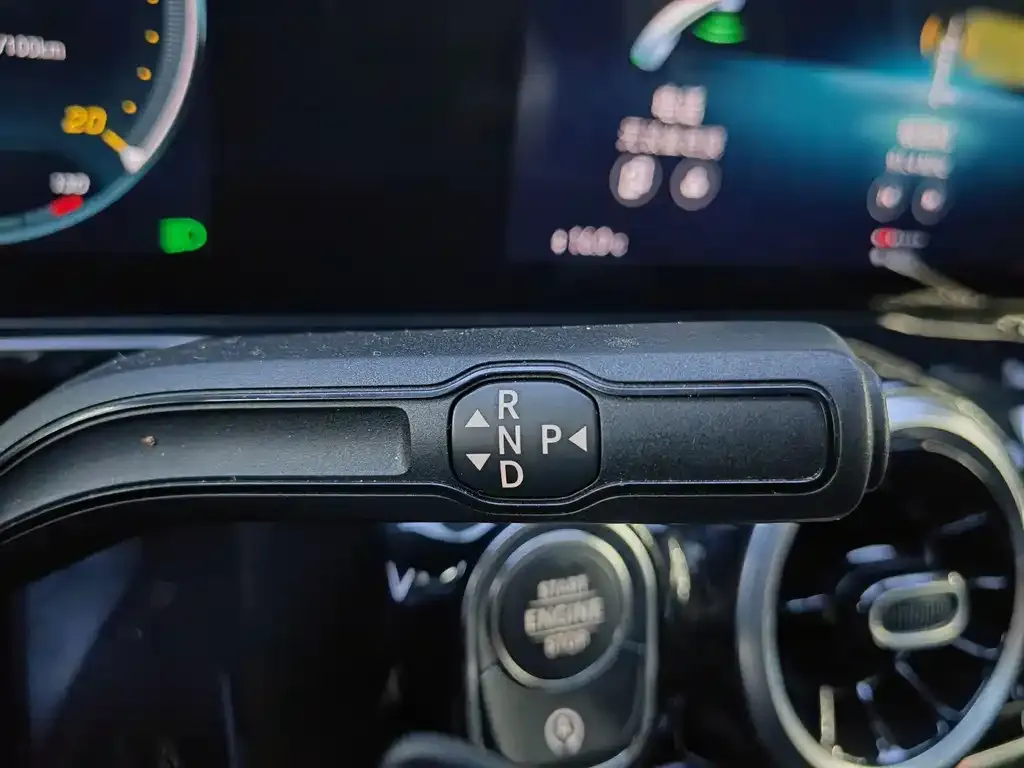 Mercedes-Benz GLA — фото 10