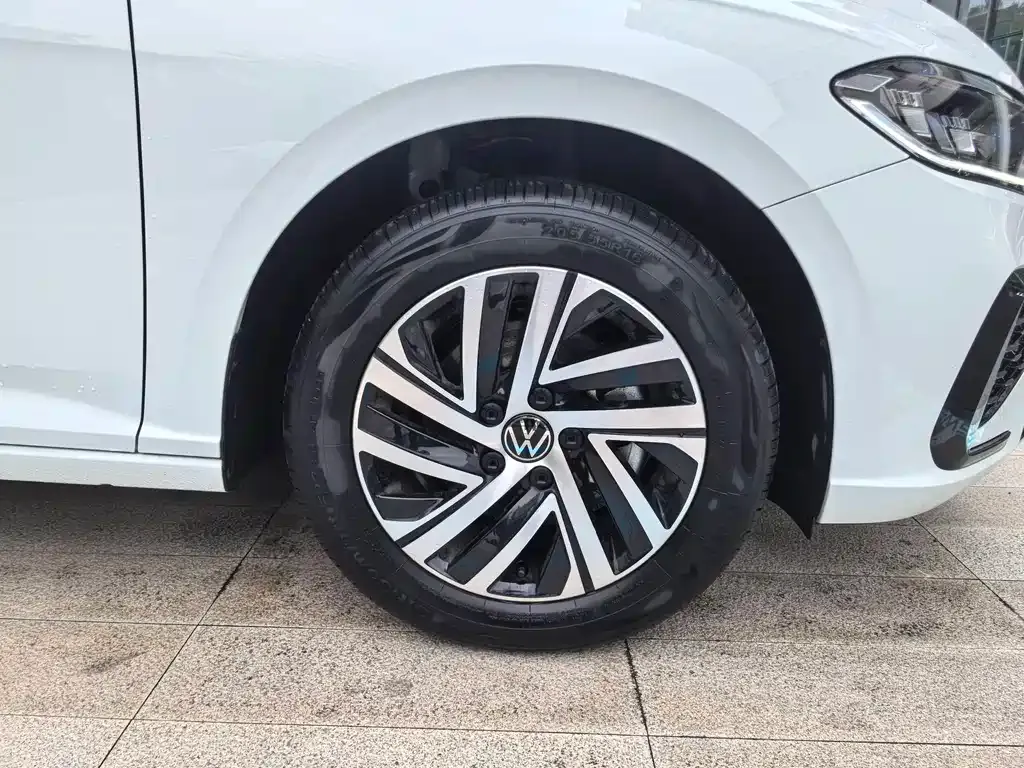 Volkswagen Lavida 2024 из CN, фото 9