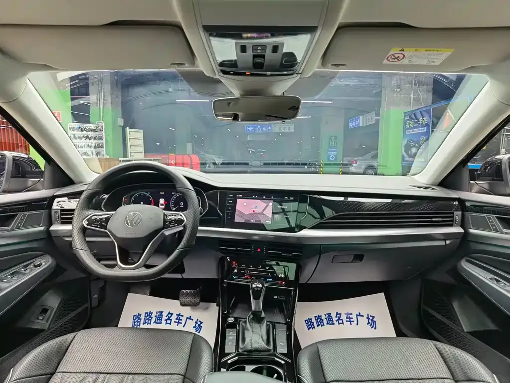 Volkswagen Passat 2022 из CN, фото 7