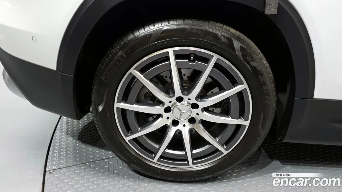Mercedes-Benz GLB-Class 2023 из KR, фото 5