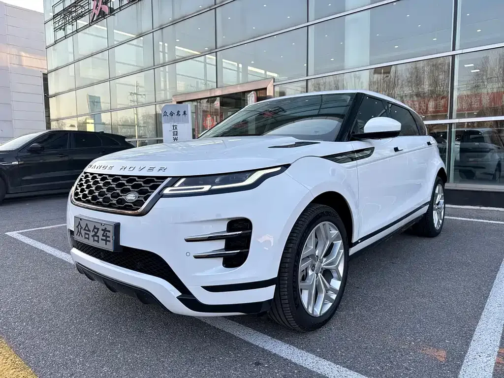 Land Rover Evoque — фото 1