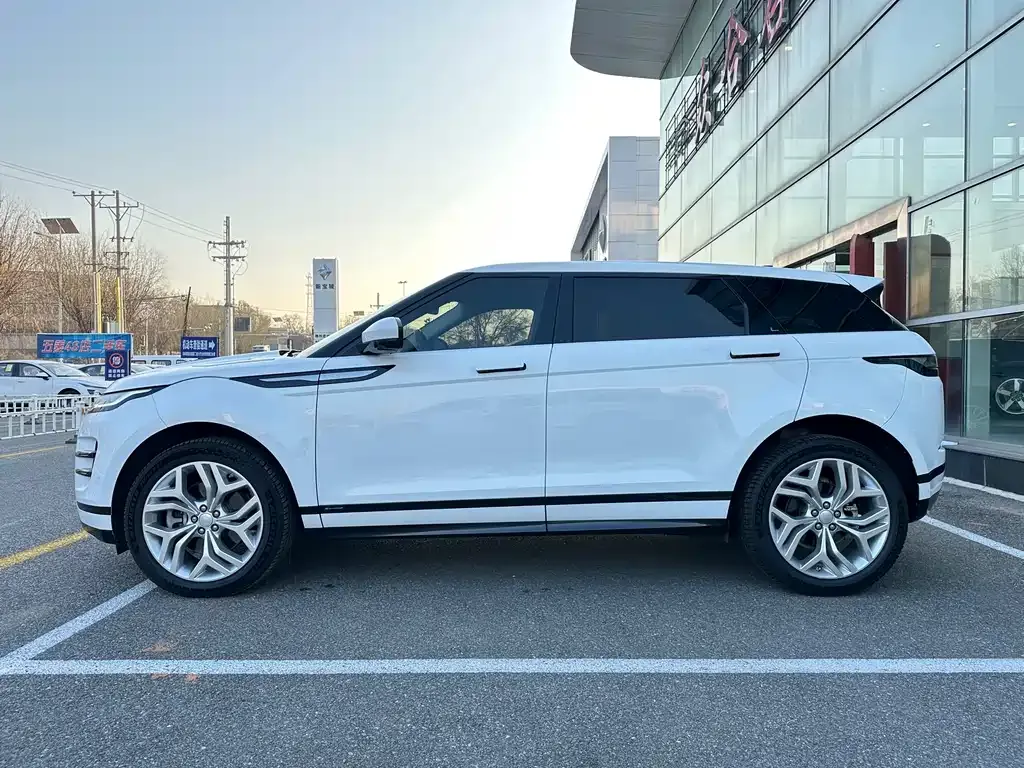 Land Rover Evoque — фото 4
