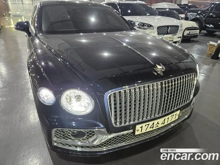 Bentley Flying Spur 2022 из KR, фото 2