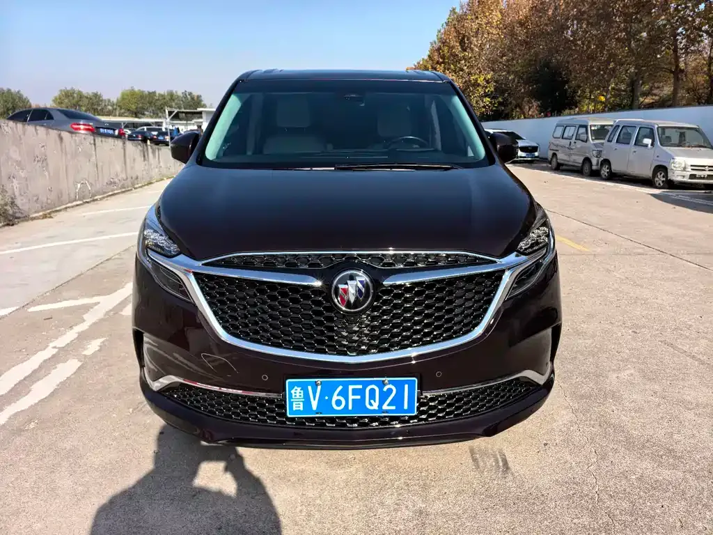 Buick GL8 2022 из CN, фото 2