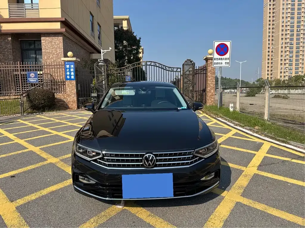 Volkswagen Magotan 2024 из CN, фото 1