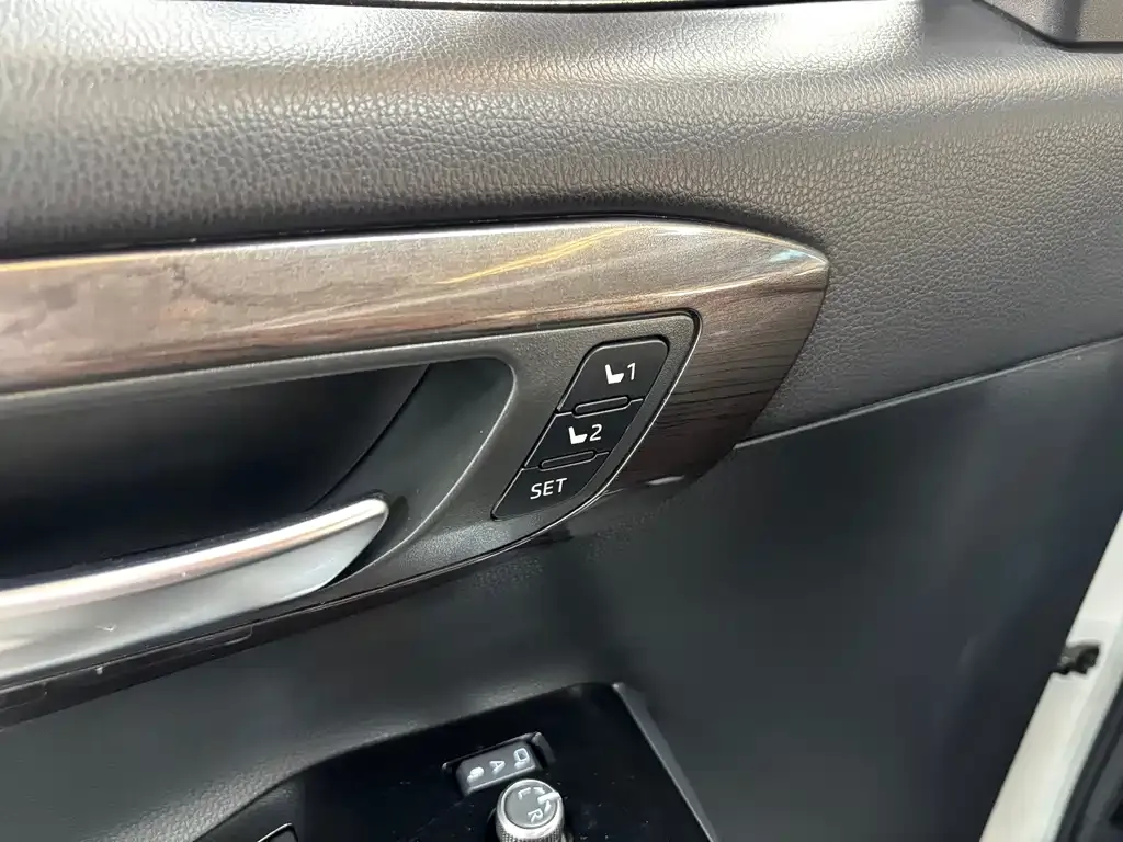 Toyota Highlander 2021 из CN, фото 7