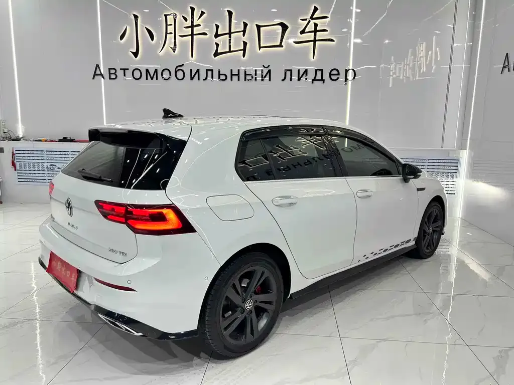 Volkswagen Golf 2022 из CN, фото 4