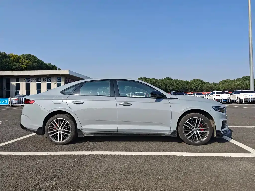 Geely Xingrui 2025 из CN, фото 5
