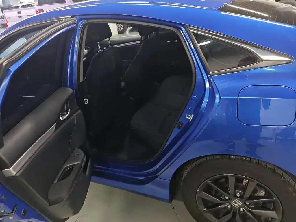 Honda Civic 2021 из CN, фото 7