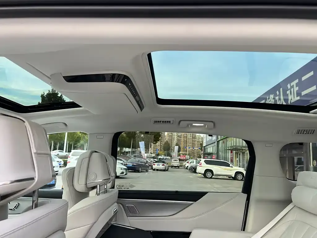 Buick GL8 Hybrid 2024 из CN, фото 7