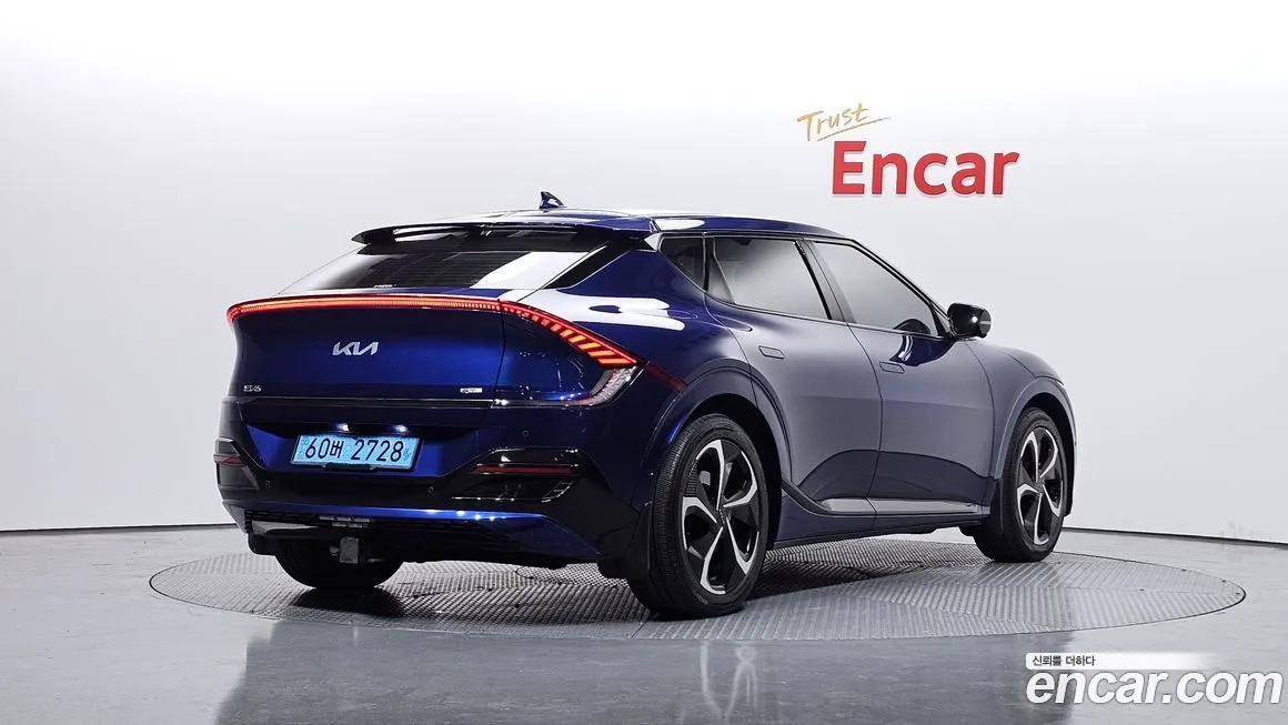 Kia EV6 — фото 2