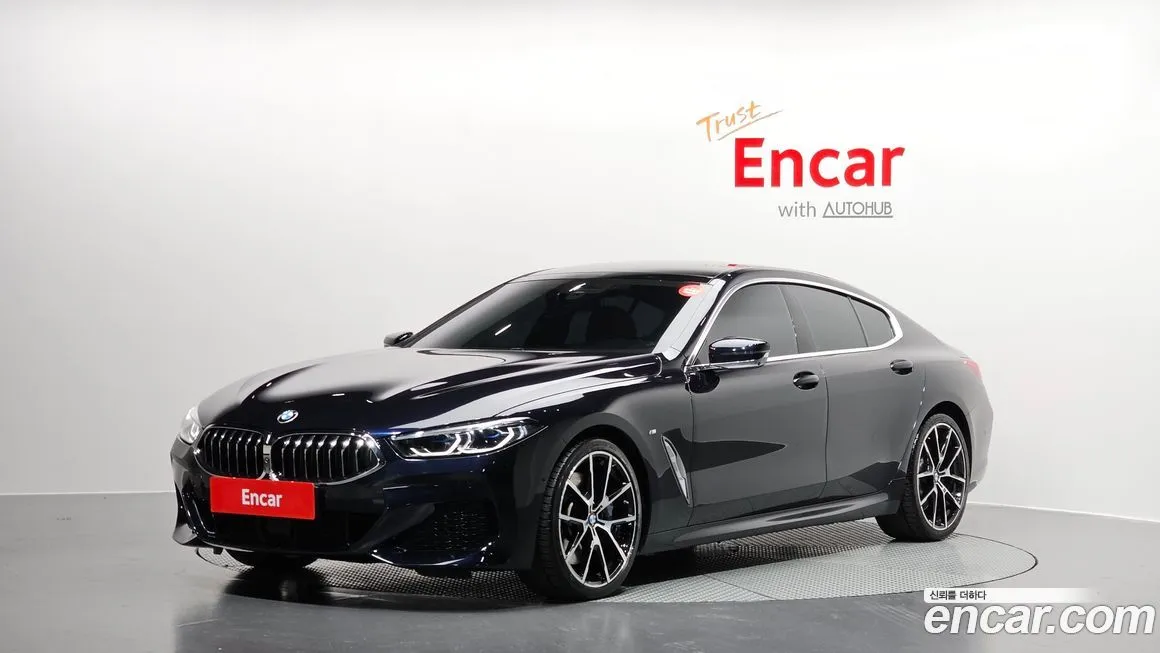 BMW 8-Series