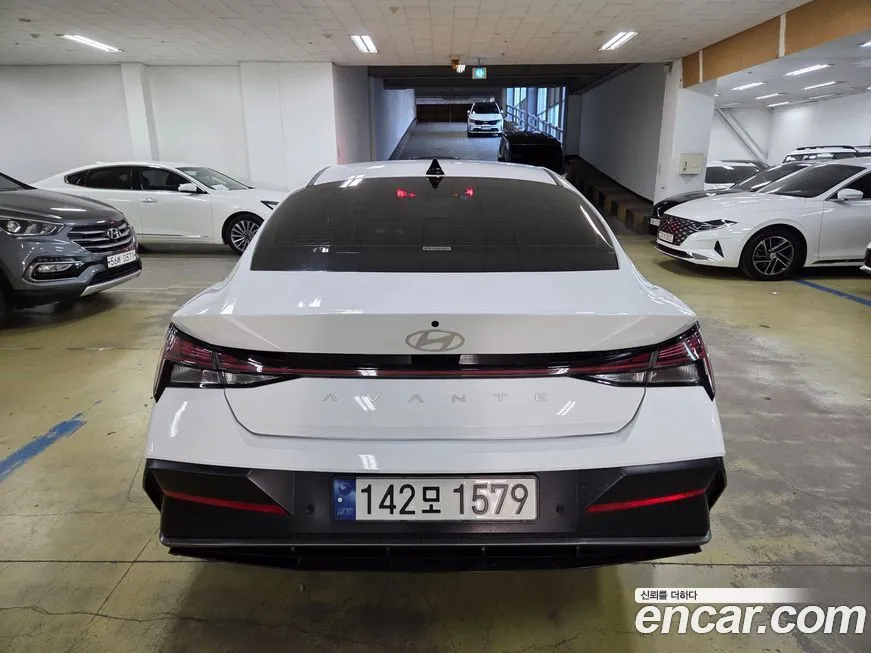 Hyundai AVANTE — фото 4